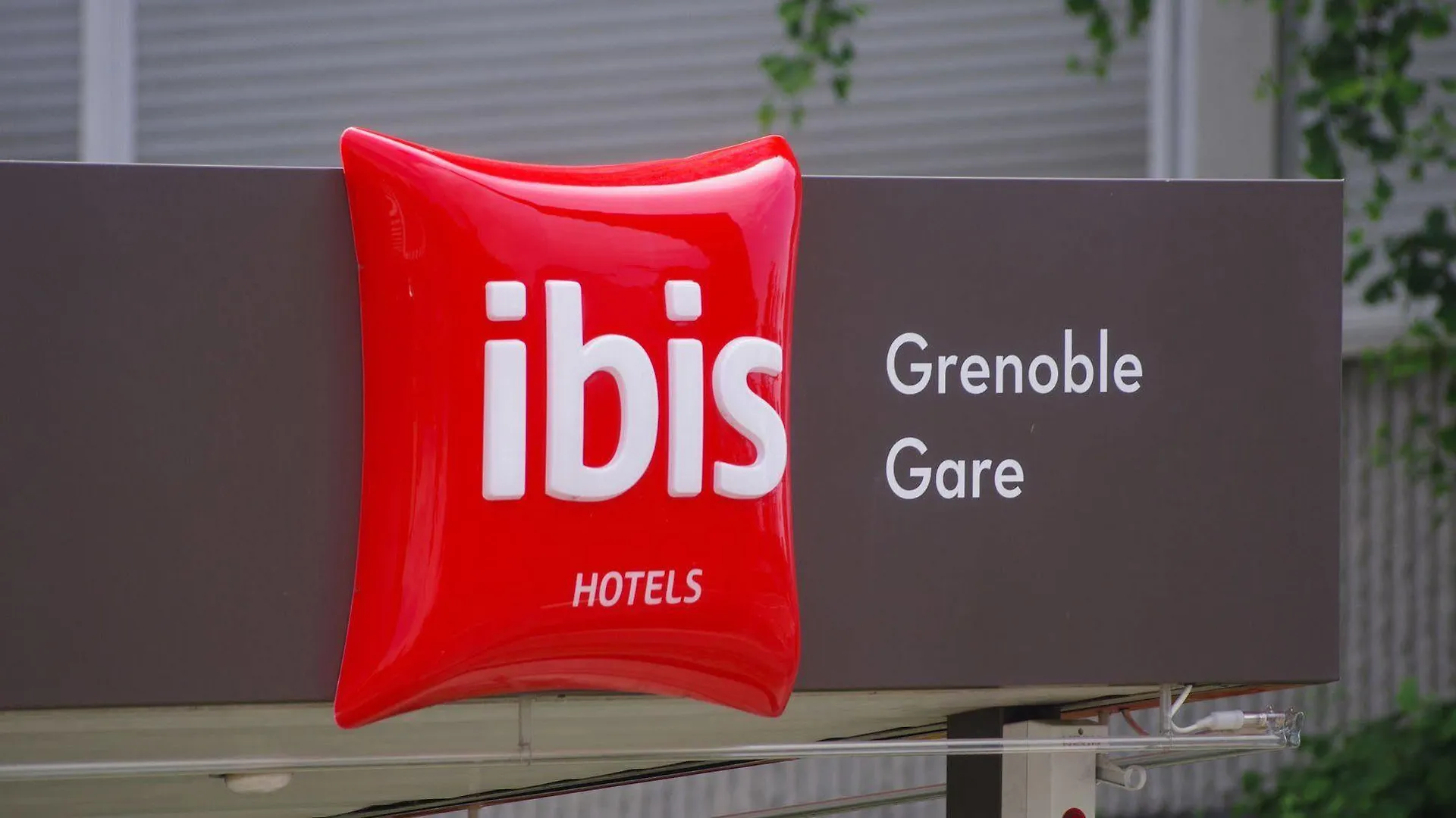 Ibis Grenoble Gare Hotel 3*,